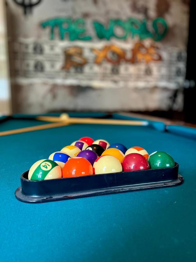 Capsule Casino - Jacuzzi - Billard - Netflix - Console & Jeux Apartment Mons Ngoại thất bức ảnh