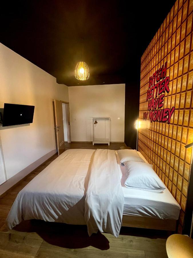 Capsule Casino - Jacuzzi - Billard - Netflix - Console & Jeux Apartment Mons Ngoại thất bức ảnh