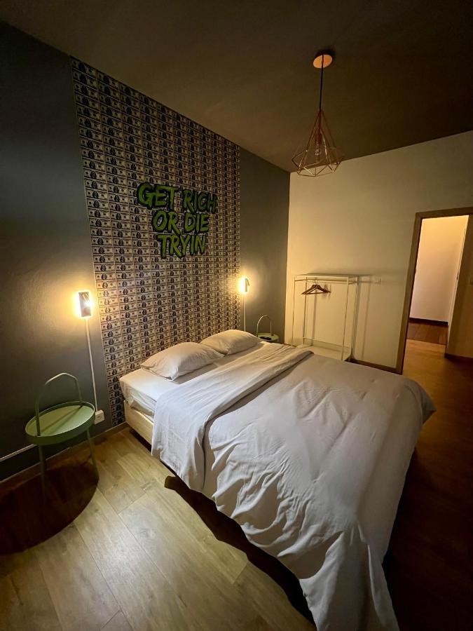 Capsule Casino - Jacuzzi - Billard - Netflix - Console & Jeux Apartment Mons Ngoại thất bức ảnh